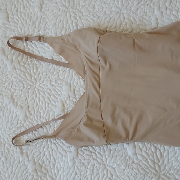 SELF EXPRESSIONS by MAIDEN FORM | Nude Shapewear - Picture 3 of 6